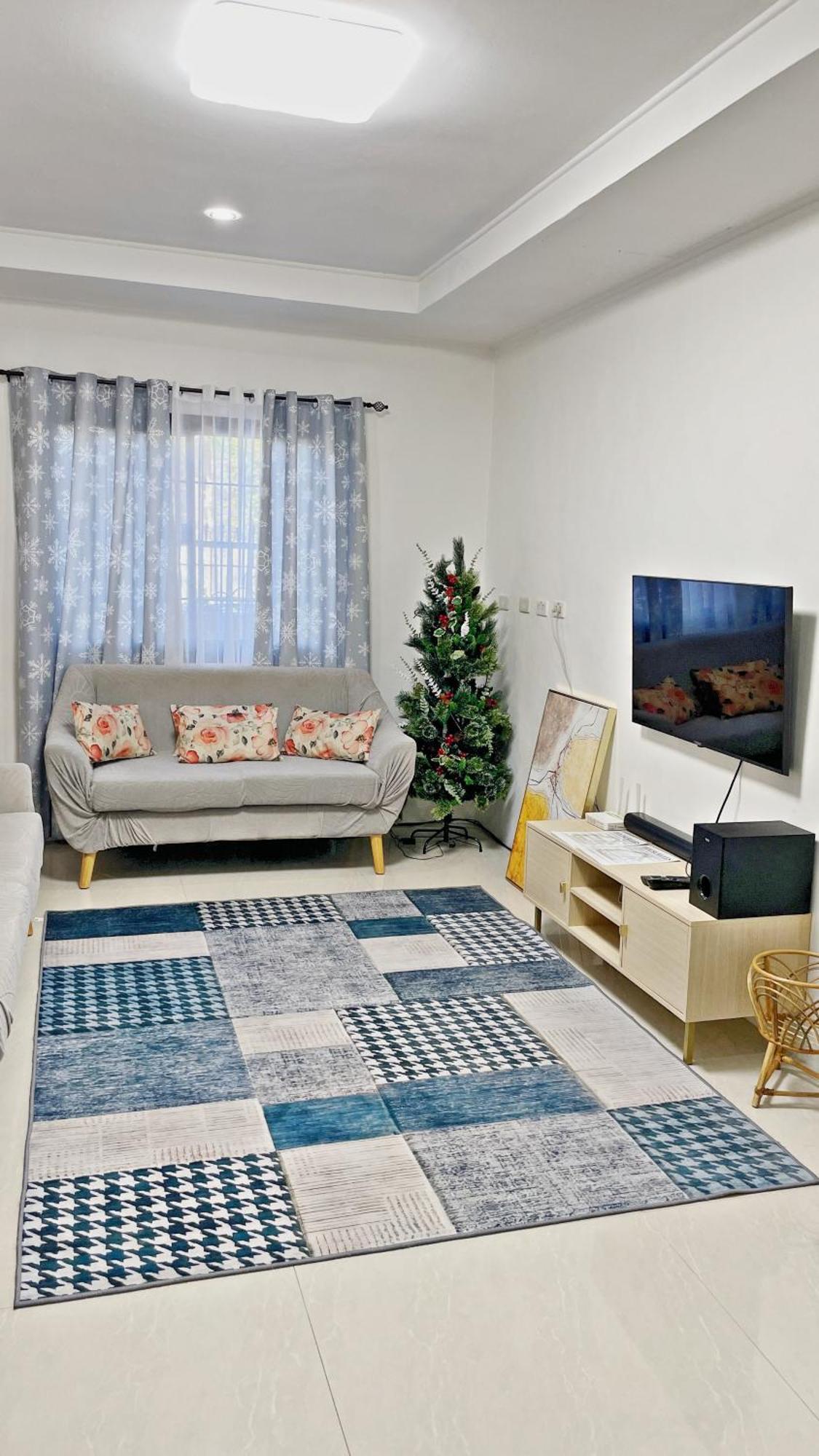 Ana'S Haven Olongapo/Subic Villa Exterior photo